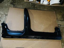 Volkswagen ID.5 Dalys nuotraukoje k p slenkstis 250 k p stogo dalis 150 k