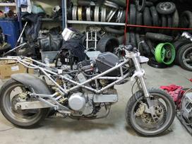 Ducati Monster, street / классические