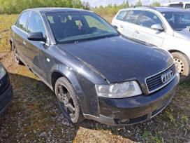 Audi A4 dalimis. Automobilis ardomas dalimis запасные части автомобиля