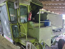 Claas Dominator 80, kombainai