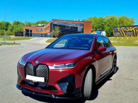 BMW iX, 112 kWh, off-road / crossover