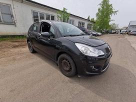 Citroen C3 по частям. Automobilis ardomas dalimis запасные части автомобил