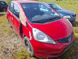 Honda Jazz rezerves daļās. Automobilis ardomas dalimis запасные части авто