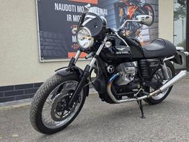 Moto Guzzi V7 750cc, street / classic