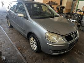 Volkswagen Polo dalimis. Ką tik gautas automobilis variklis dirba idealiai