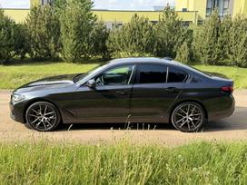 BMW 520, 2.0 l., saloon / sedan