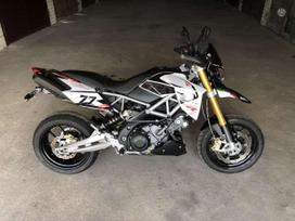 Aprilia Dorsoduro 750cc, supermoto