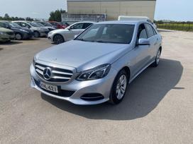 Mercedes-Benz E220, 2.1 l., Седан