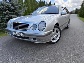 Mercedes-Benz E220, 2.2 l., Седан