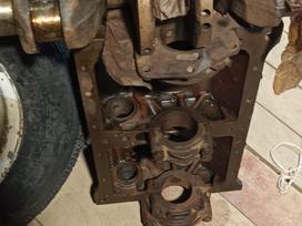 Moskvich 412 apdares detaļas