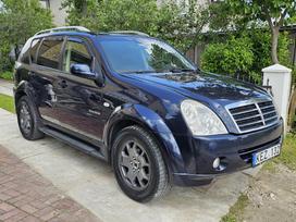 SsangYong Rexton, 2.7 l., off-road / crossover