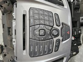 Ford Transit šasijas detaļas