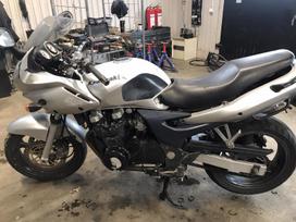 Kawasaki ZR, ielas motocikls