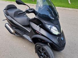 Piaggio MP3 500cc, tricikli