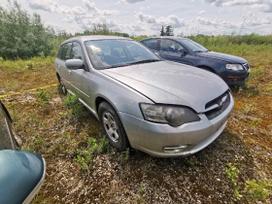 Subaru Legacy for parts. Automobilis ardomas dalimis запасные части автомобил