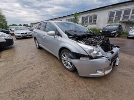 Toyota Avensis dalimis. Automobilis ardomas dalimis запасные части автомобиля