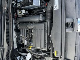 Volkswagen Golf Sportsvan rezerves daļās. 8000 rida vokiska visas priekis ir visos durys p
