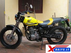 Honda FTR, ielas motocikls