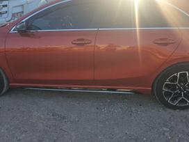 Kia Ceed dalimis