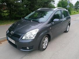 Toyota Corolla Verso, 2.2 l., Минивэн