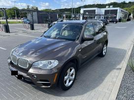 BMW X5, 3.0 l., visurgājējs / krosovers