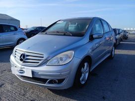 Mercedes-Benz B180 for parts. Daugiau informacijos 37061354090 arba minsko pl 33