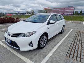 Toyota Prius, hečbekas