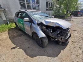 Ford Focus dalimis. Automobilis ardomas dalimis запасные части автомобиля
