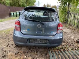 Nissan Micra, Galinis dangtis, salono detalės