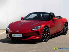 MG Cyberster, 77 kWh, convertible