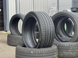 Hankook VENTUS S1 EVO 2 | 2023-2024, summer 235/40 R19