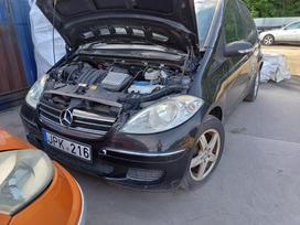 Mercedes-Benz A150 dalimis