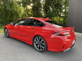 Opel Insignia, 2.0 l., hatchback