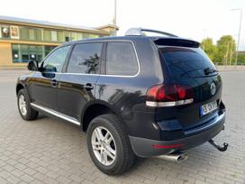 Volkswagen Touareg, 3.0 l., Внедорожник / Кроссовер