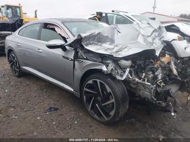 Volkswagen Arteon dalimis. Usa r line 4x4 dalimis
