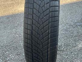 Goodyear ULTRAGRIP PERF. | 1 VNT., winter 255/55 R20