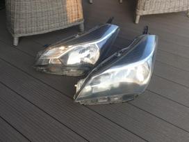Toyota Yaris, 811700DA10, Toyota yaris 2015 2017 kaires puses kodas811700da10
