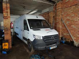Mercedes-Benz Sprinter, грузовые микроавтобусы