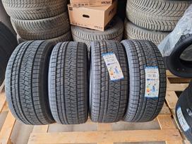 Triangle, ziemas 235/45 R19