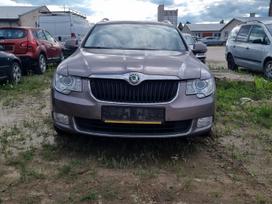 Skoda Superb Bixenon žibintai r16 ratai nuimamas kablys prašiškių 53 12