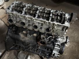 Toyota Land Cruiser Variklis dalimis ir purkstukai visa info telefonu