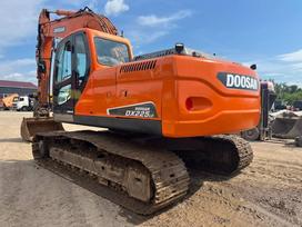 Doosan DX 225 LC, ekskavatori