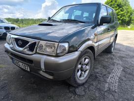 Nissan Terrano Dalis pristatome