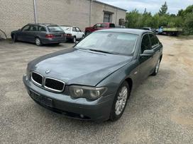 BMW 730 Spalvos kodas 892 7 variklio kodas 306d2 taip pat yra daugiau b