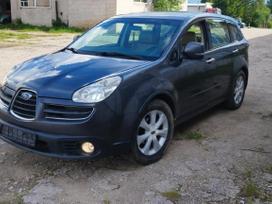 Subaru Tribeca dalimis. Dalis siunciam i