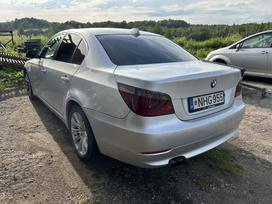 BMW 525 Dalis pristatome