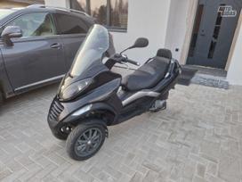 Piaggio MP3 125cc, tricikli