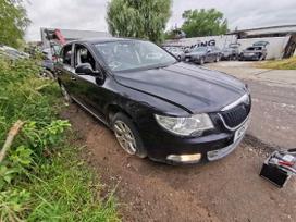 Skoda Superb dalimis. Automobilis ardomas dalimis запасные части автомобиля