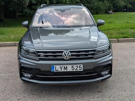 Volkswagen Tiguan, 2.0 l., Внедорожник / Кроссовер