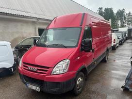Iveco Daily по частям. Originalios kokybiškos naudotos mikroautobusų detalė